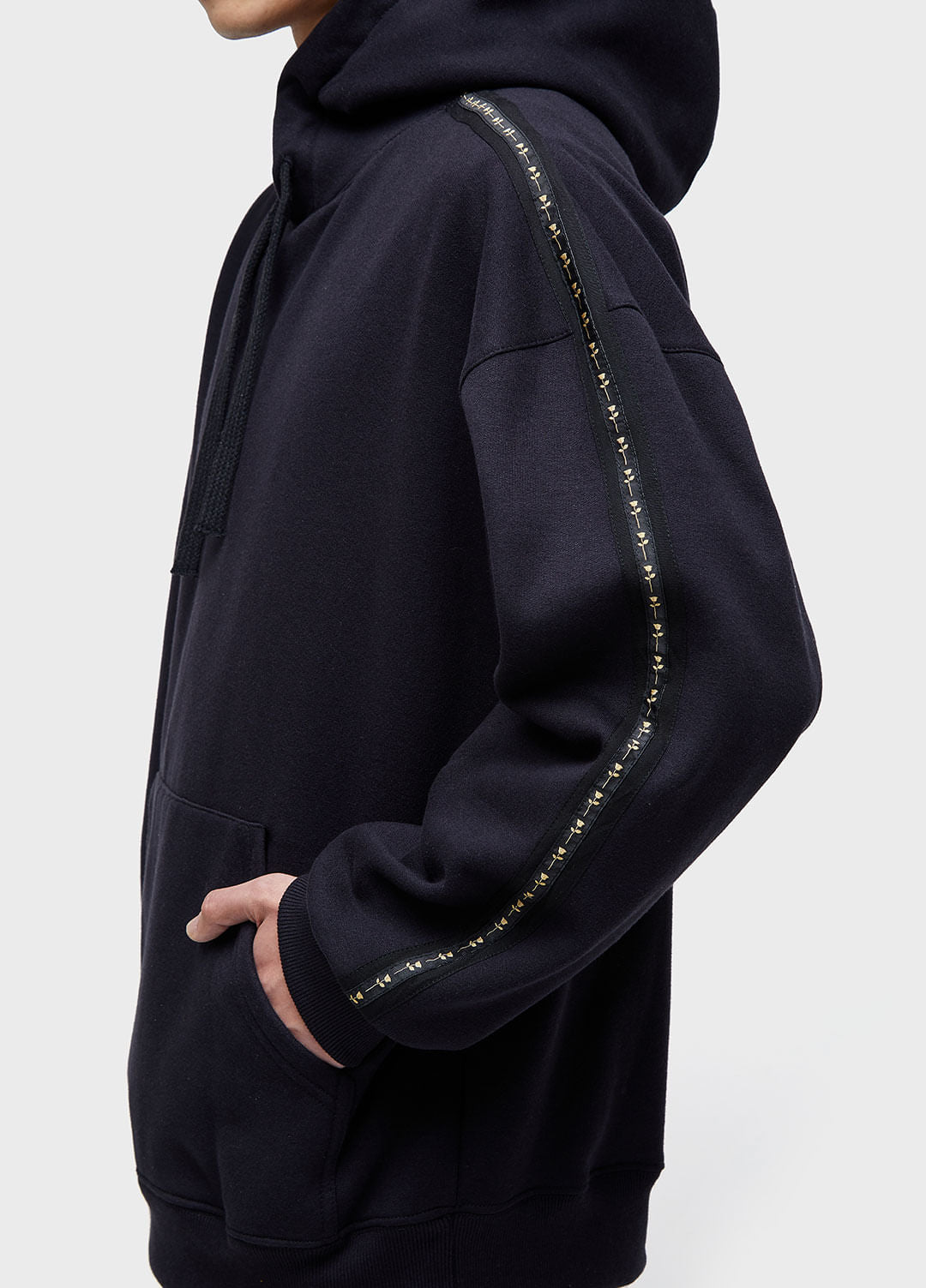 Over Hoodie Roses Sweatshirt